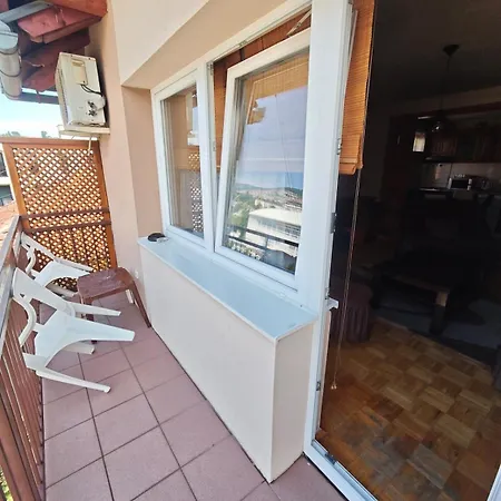 Large In Velesici Private House Daire *