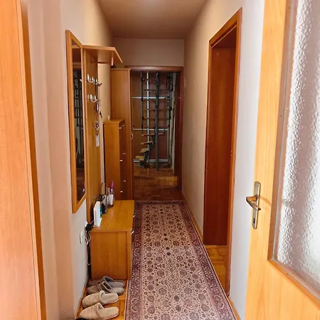 Large In Velesici Private House * Saraybosna